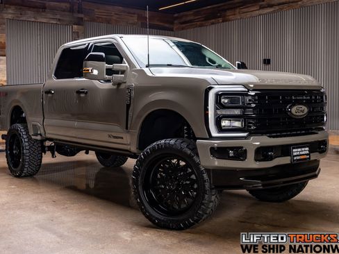 Used 2026 Ford F250 Platinum w/ Platinum Plus Package AWD/4WD image 1