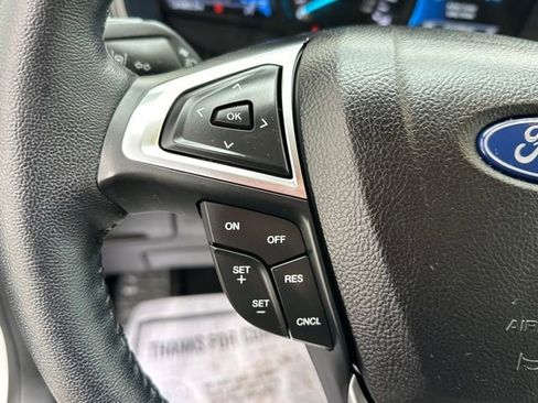 Used 2022 Ford Edge SEL w/ Convenience Package image 18