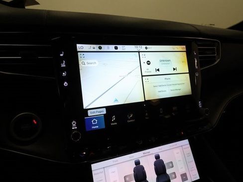 Used 2022 Jeep Grand Wagoneer Series II w/ Premium Group II image 13