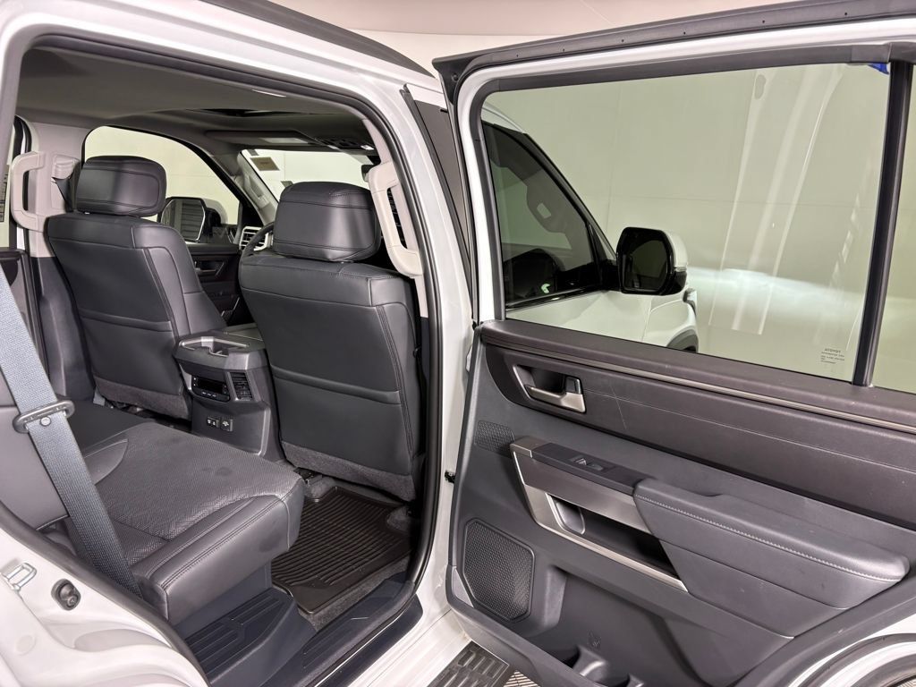 Used 2024 Toyota Sequoia TRD Pro AWD/4WD image 36