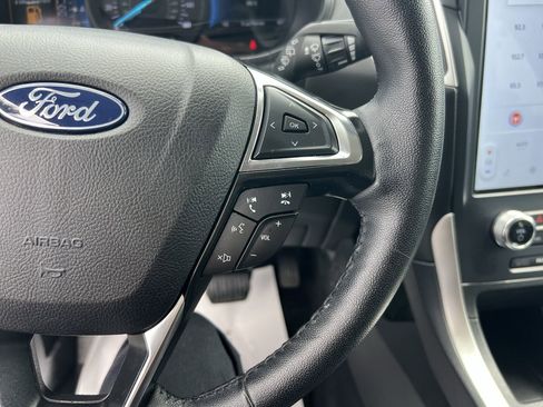 Used 2023 Ford Edge SEL AWD/4WD image 20