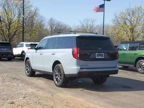 New 2025 Ford Expedition Platinum w/ Stealth Performance Package image 3