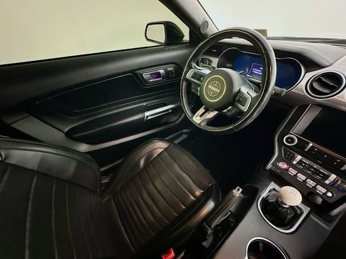 Used 2019 Ford Mustang Bullitt w/ Bullitt Electronics Package RWD image 9
