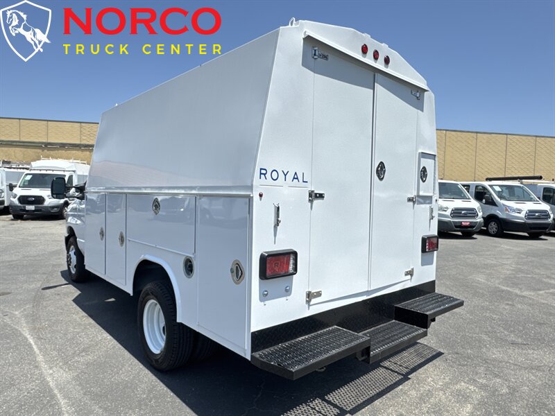 Used 2023 Ford E-350 and Econoline 350 Super Duty w/ Power Windows & Locks Group RWD image 8