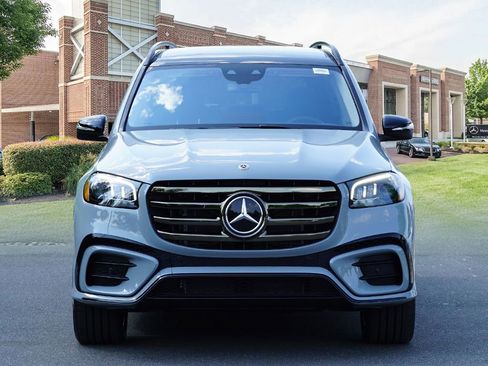 New 2026 Mercedes-Benz GLS 450 4MATIC image 2