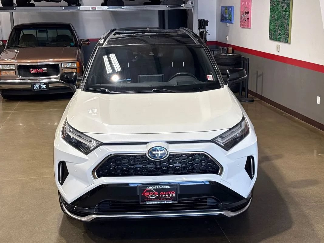 Used 2022 Toyota RAV4 XSE w/ Premium Package AWD/4WD image 7