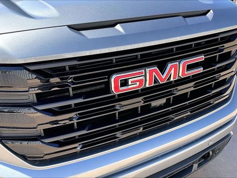 New 2026 GMC Sierra 1500 Elevation w/ Elevation Premium Package AWD/4WD image 28