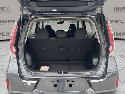 Used 2023 Kia Soul LX w/ Option Group 015 image 24
