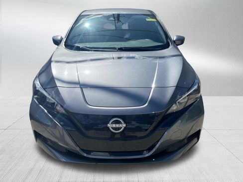 Used 2024 Nissan Leaf S FWD image 2