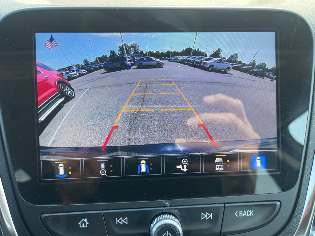 Used 2024 Chevrolet Equinox LT AWD/4WD image 21