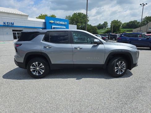 New 2026 Chevrolet Equinox LT w/ Convenience Package II image 11