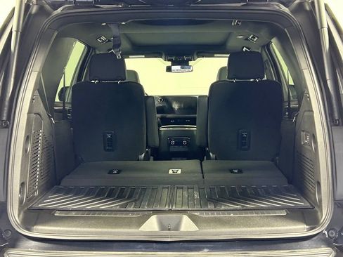 Used 2025 Chevrolet Tahoe RST w/ Comfort Package AWD/4WD image 15