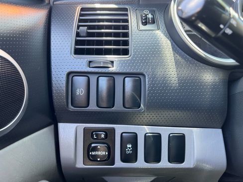 Used 2013 Toyota Tacoma PreRunner w/ SR5 Pkg RWD image 23