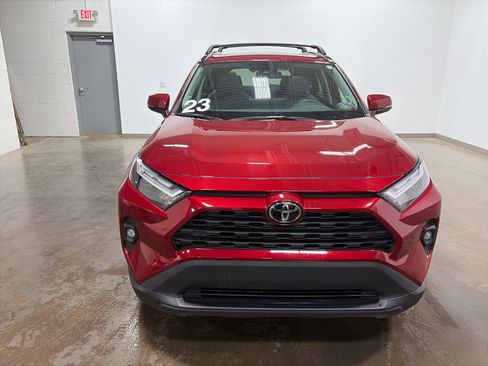 Used 2023 Toyota RAV4 XLE Premium AWD/4WD image 38