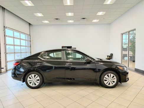 New 2025 Nissan Sentra S image 2