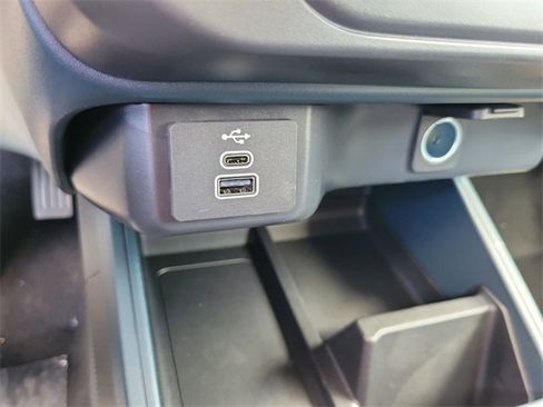 New 2025 Ford Maverick XL image 28