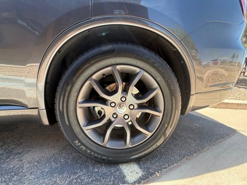 Used 2018 Dodge Durango R/T RWD image 5