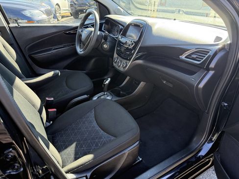 Used 2021 Chevrolet Spark LT image 12