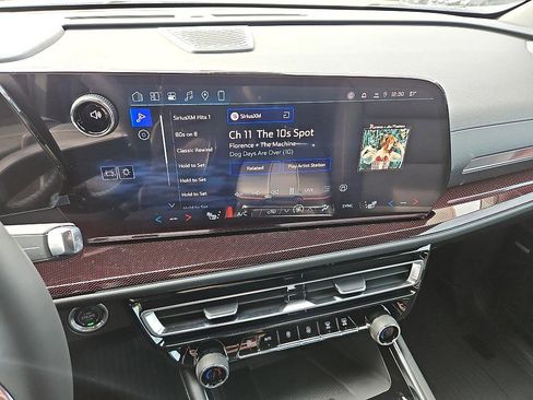 New 2026 Chevrolet Traverse Z71 w/ Enhanced Driving Package image 19