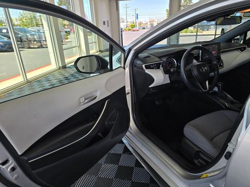 Certified 2020 Toyota Corolla SE FWD image 18