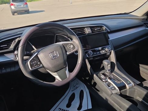 Used 2017 Honda Civic EX-T image 12