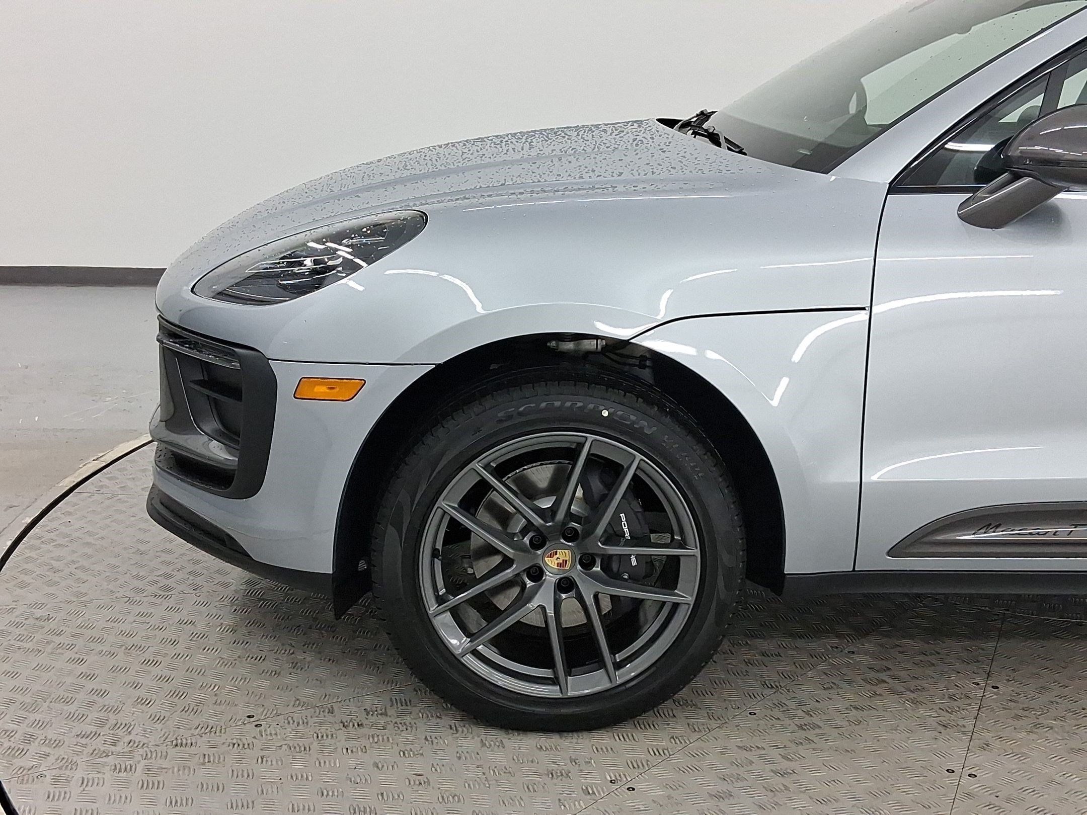 Used 2026 Porsche Macan Turbo AWD/4WD image 12