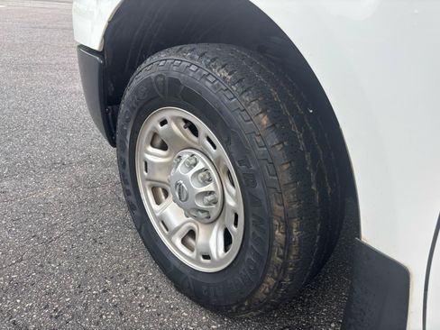 Used 2021 Nissan NV 2500 SV w/ Back Door Glass Package RWD image 61