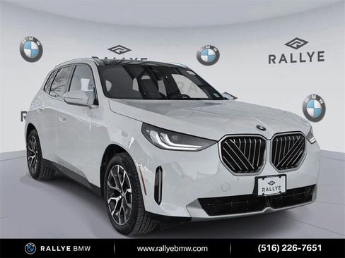 Certified 2025 BMW X3 xDrive30i w/ Premium Package image 1