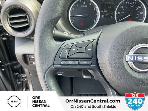 New 2025 Nissan Kicks Play S image 19