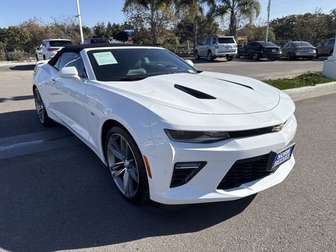 Used 2016 Chevrolet Camaro SS image 7