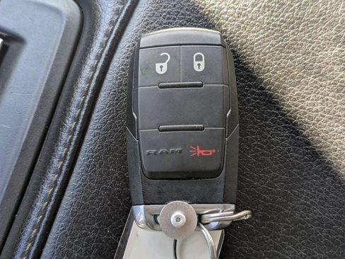 Used 2020 RAM 5500 Tradesman w/ Chrome Appearance Group image 31