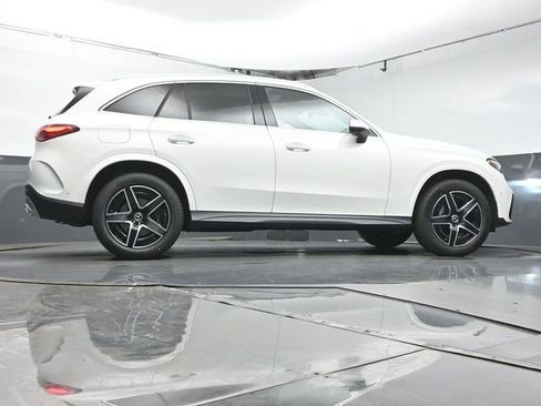 New 2026 Mercedes-Benz GLC 300 image 39