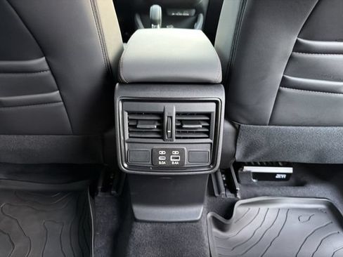 Certified 2026 Subaru Forester Sport w/ Onyx Edition AWD/4WD image 21