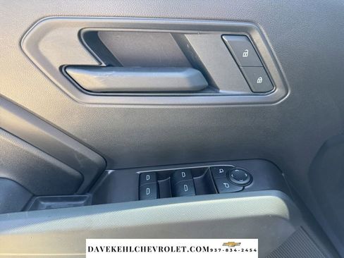 Used 2025 Chevrolet Colorado W/T AWD/4WD image 14