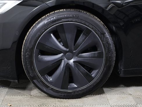 Used 2022 Tesla Model S image 26