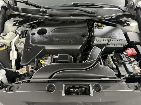Used 2016 Nissan Altima 2.5 S w/ Power Driver Seat Package FWD image 30