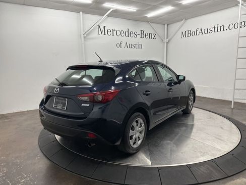 Used 2015 MAZDA MAZDA3 i Sport image 7