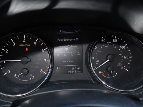 Used 2017 Nissan Rogue S FWD image 8
