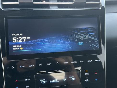 Used 2022 Hyundai Santa Cruz Limited image 26