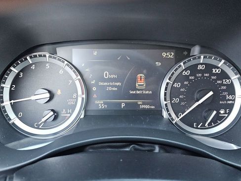 Used 2022 Toyota Highlander Platinum image 34