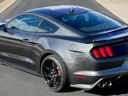 Used 2020 Ford Mustang Shelby GT350R w/ GT350R Equipment Group 920A RWD image 2
