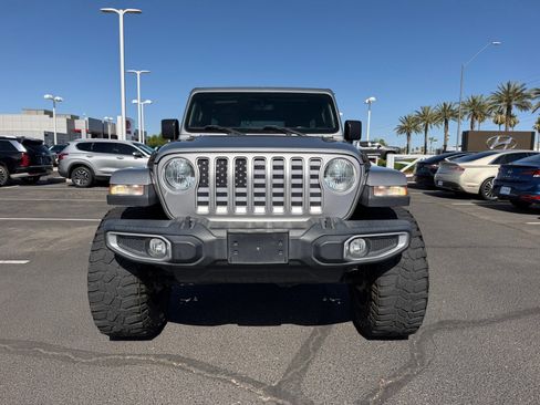 Used 2018 Jeep Wrangler Unlimited Sahara w/ Uconnect 4C Nav & Sound Group AWD/4WD image 23