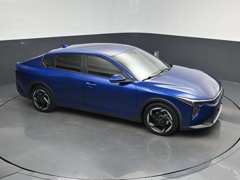 Certified 2025 Kia K4 EX FWD image 26