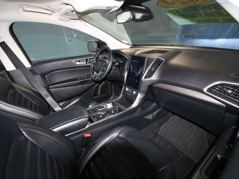 Used 2024 Ford Edge SEL w/ Convenience Package AWD/4WD image 18