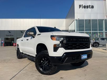 Used 2024 Chevrolet Silverado 1500 Custom Trail Boss w/ Turbomax Blackout Package