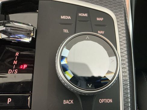 New 2026 BMW 330i Sedan w/ M Sport Package image 15