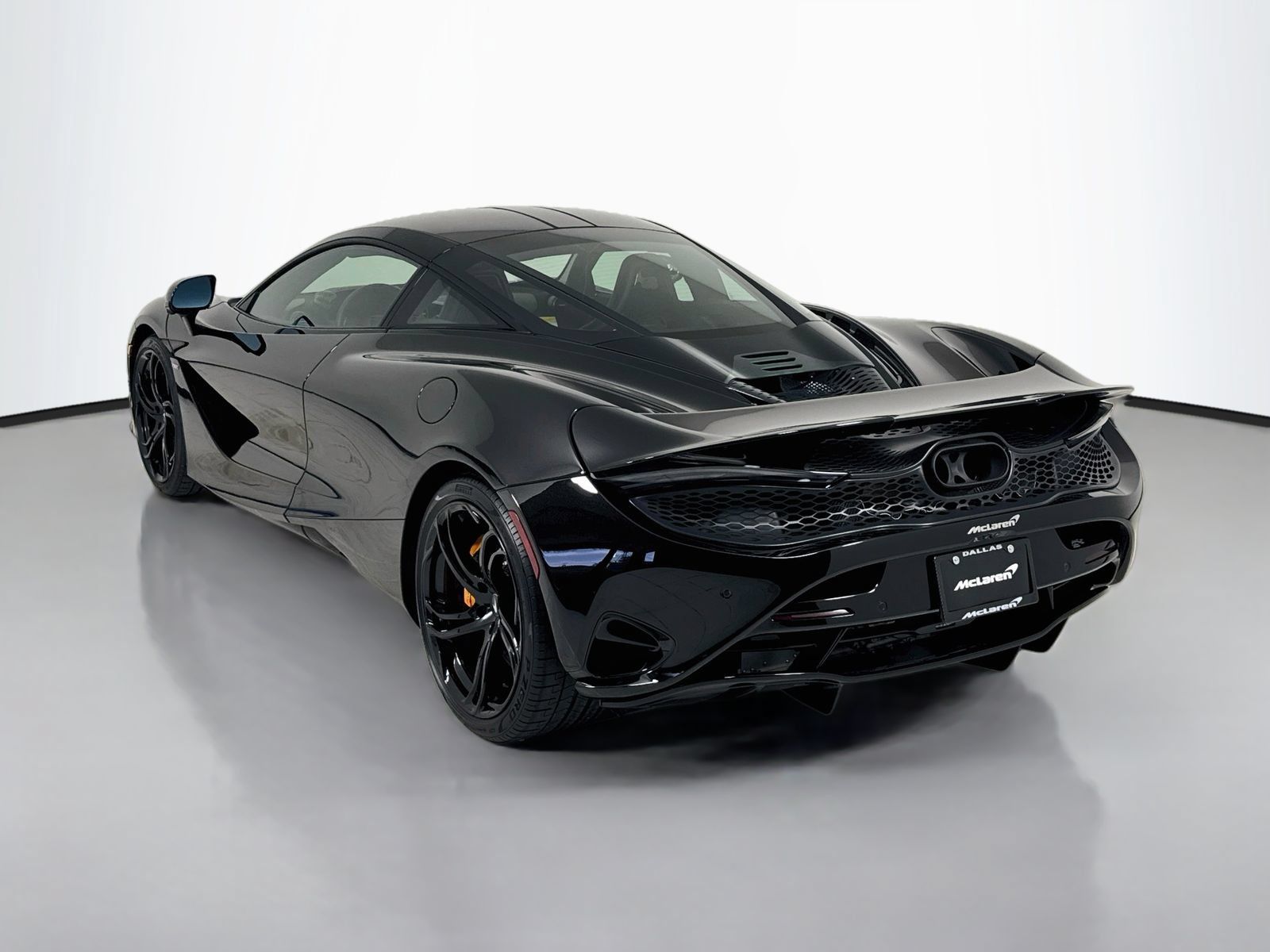 New 2027 McLaren 750S RWD image 5