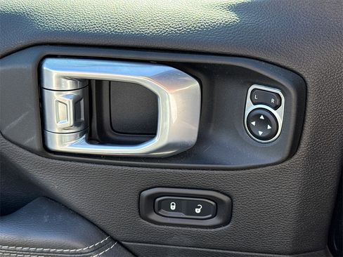 Certified 2023 Jeep Wrangler Unlimited Sahara w/ Cold Weather Group image 7