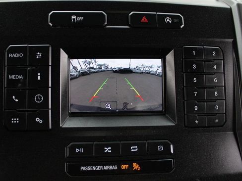 Used 2018 Ford F150 XLT image 27