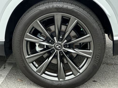 Used 2024 Lexus RX 350 F Sport image 31